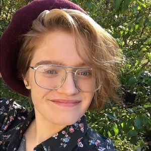 Meet your Posher, Beau